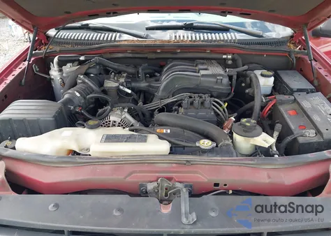 2006 Ford Explorer Xlt из США, поврежденный, VIN 1FMEU63E66UA73696